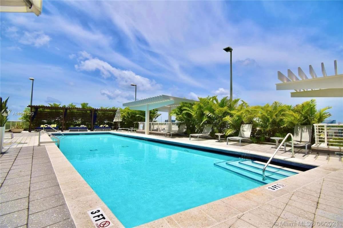 City Condo In Midtown Wynwood With Pool And Parking Miami Kültér fotó